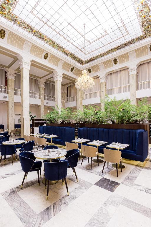 Grandhotel Pupp photo 3