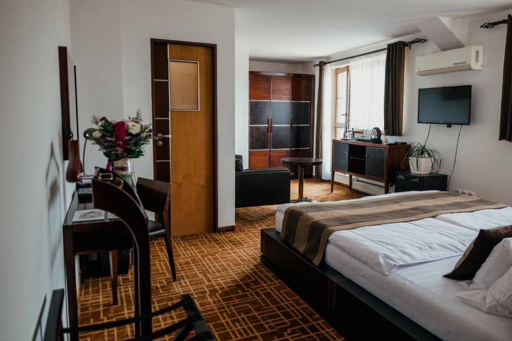 Hotel Troyer photo 2