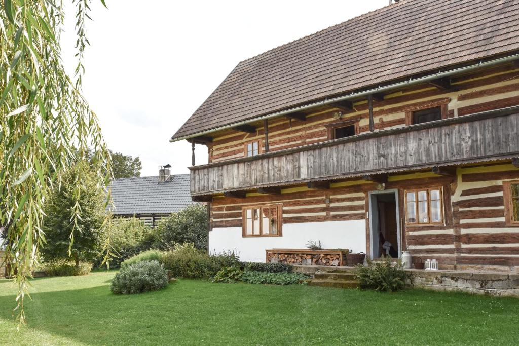 Roubenka Na Hrádku - Český ráj — photo 1