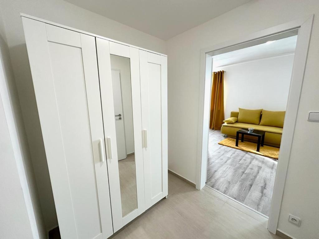 Sky Apartments 505 photo 2