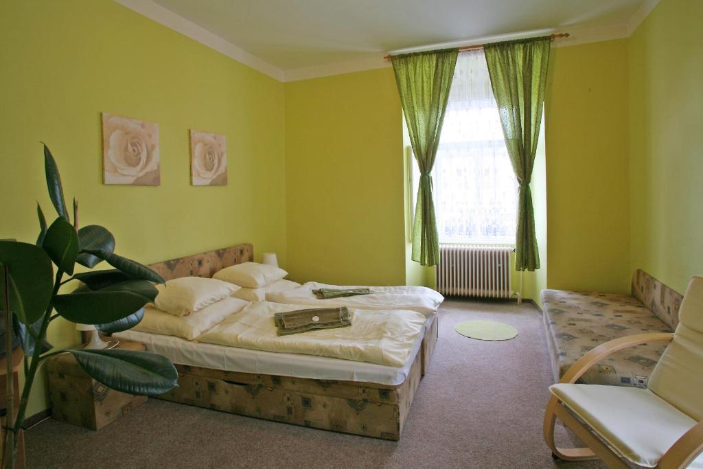 Hotel Zlaty Jelen — photo 1