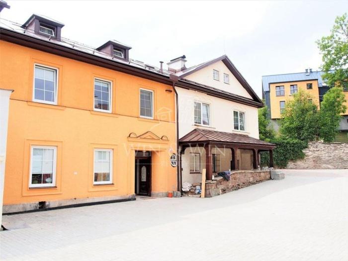 Roothaus — photo 1