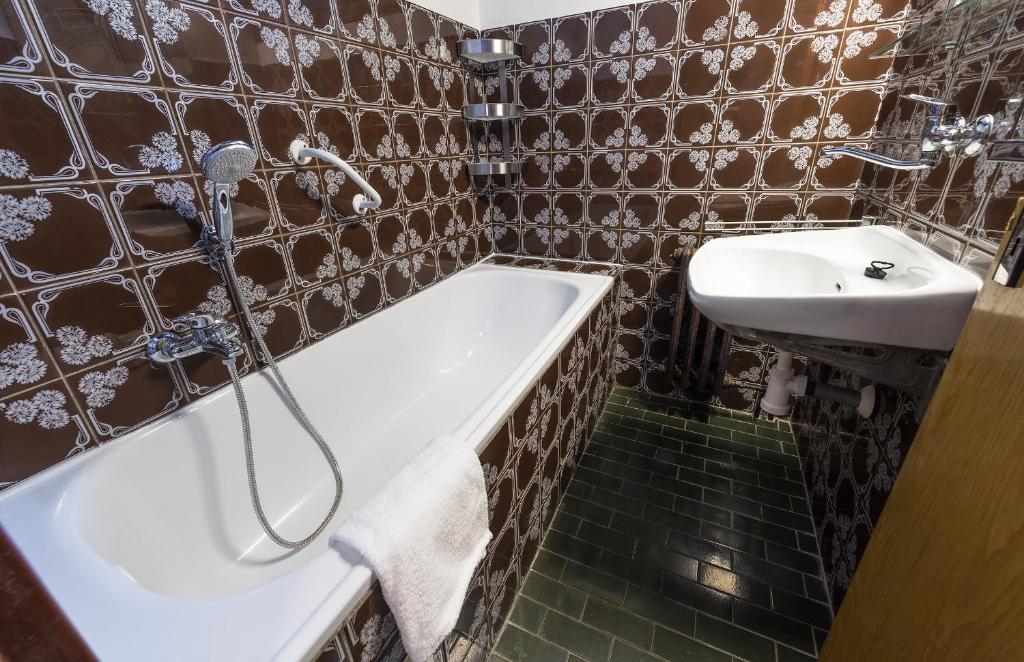 Hotel Pod Šaumburkem photo 3