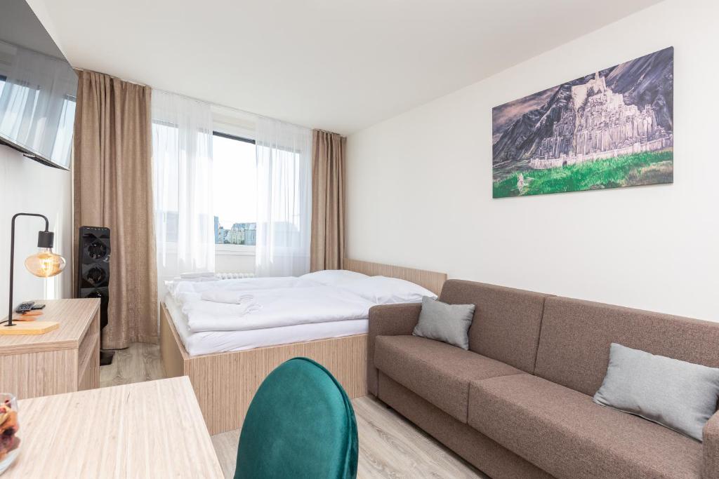 SKYLINE PRAGUE Apartments photo 2