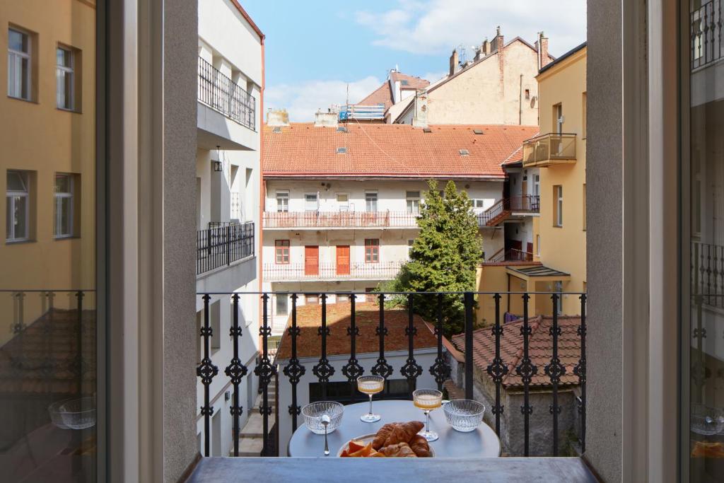 Prague Days - Studio with Outdoor Seating close to Vyšehrad photo 2