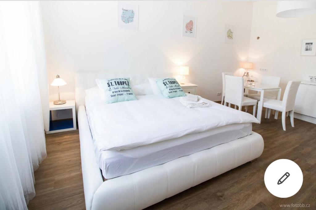 Romantic Apartment Petra - free parking Friday-Sunday photo 2