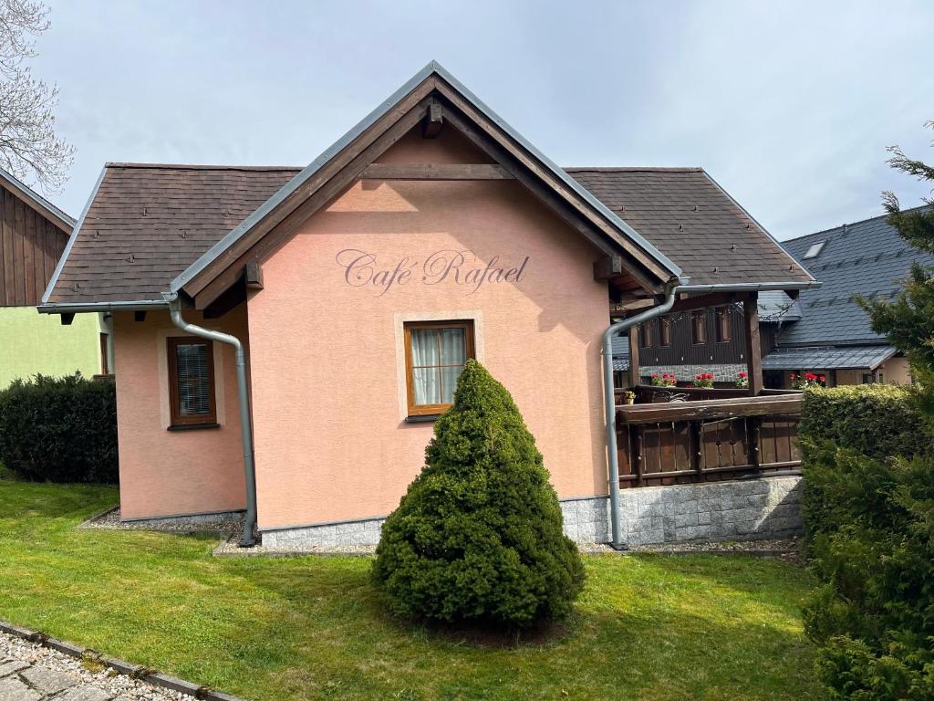 Rodinné apartmány Rafael Bedřichov — photo 1