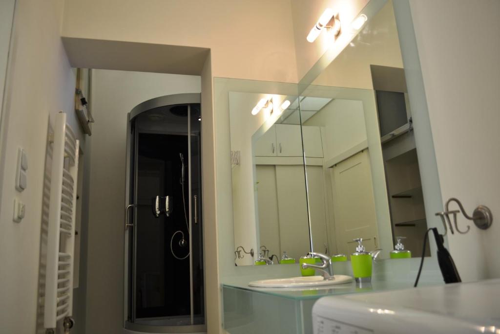 Sunflower 2BDR Flat By Ruterra photo 3
