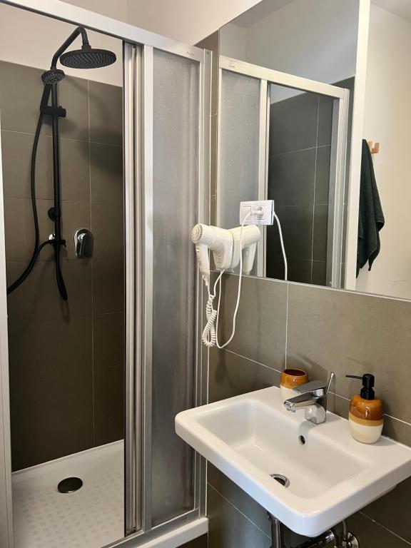 Black Pearl by Vysehrad Castle photo 3