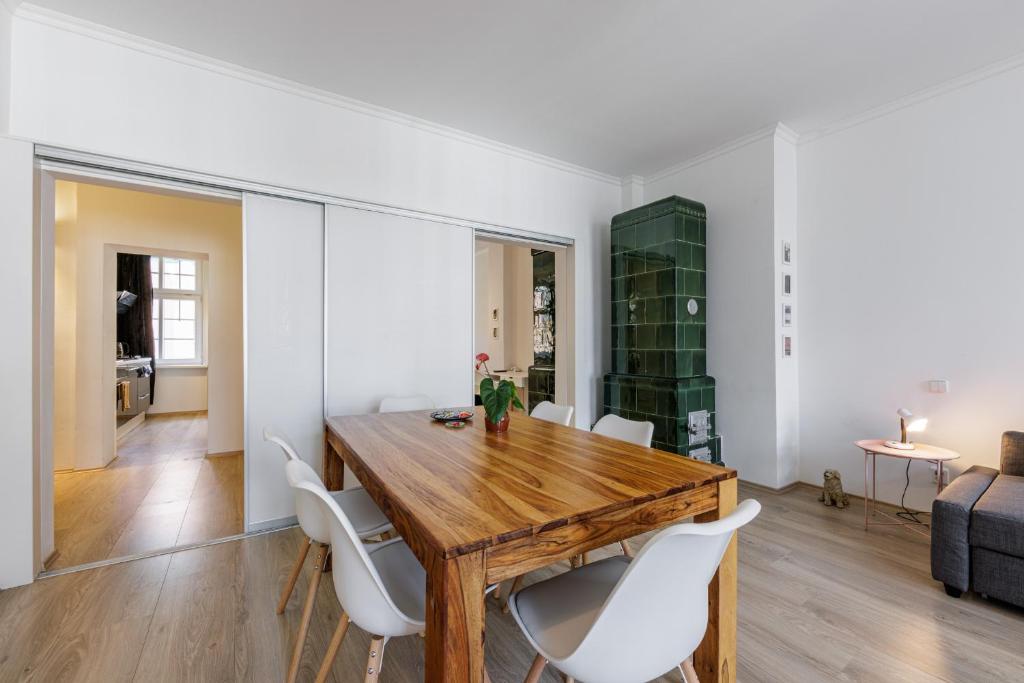 Stylish Centre Apartment TGM photo 3