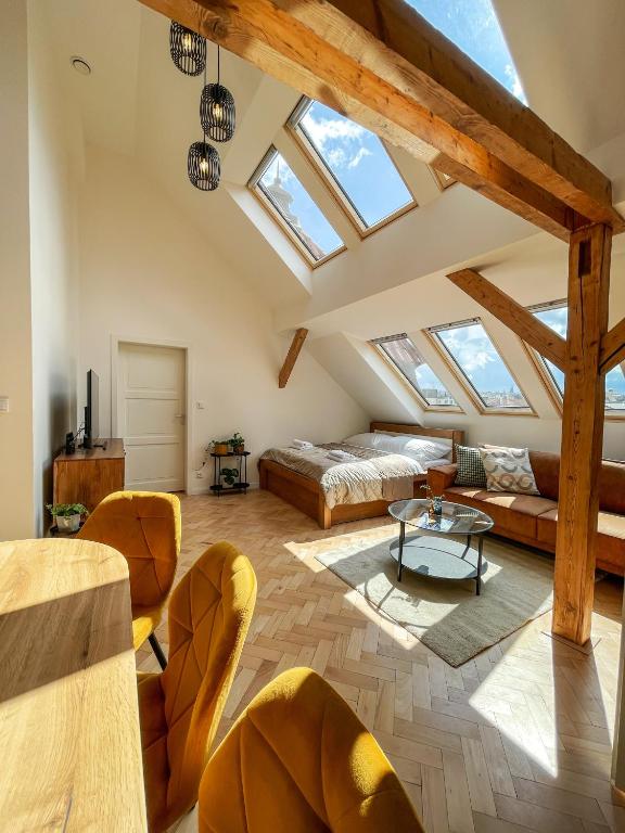 Štupartská - Attic Old Town Residence — photo 1