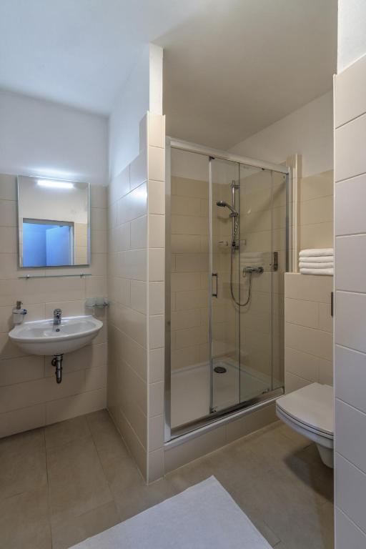 Hotel Taurus photo 3