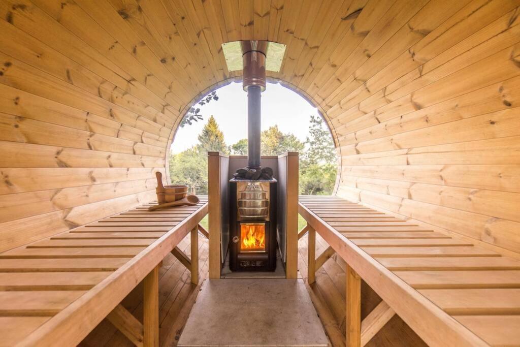 ENJOY Cozy Romance Hills Forest Gardens Views Sauna Whirlpool Bath photo 3
