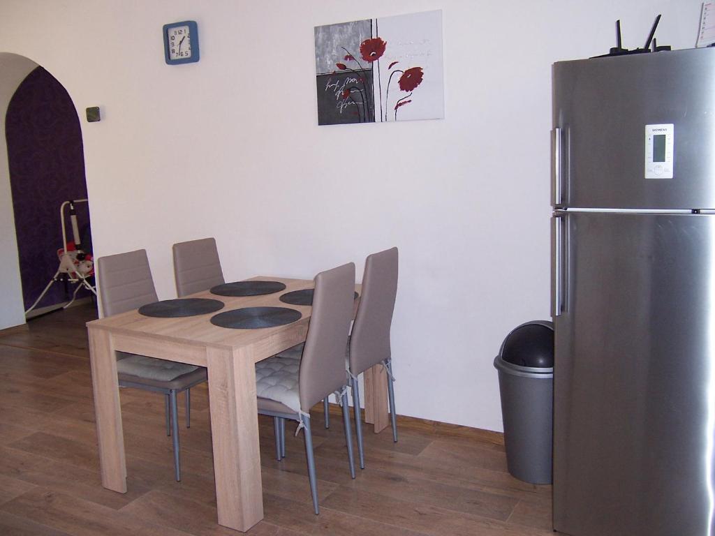 Salaš-dům pro společnou dovolenou až 11 osob photo 3