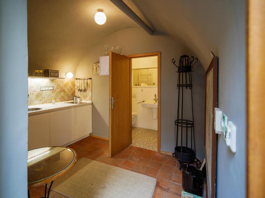 Romantic nest under Prague Castle photo 3