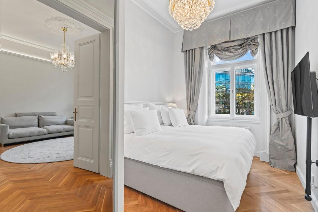 Vodickova Luxury Suites photo 3