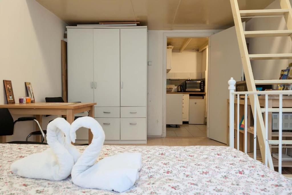 Fun + Easy in the Center of Prague! photo 3