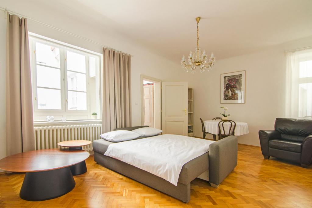 Wishlist Prague Residences - Charles Bridge Karlova photo 3