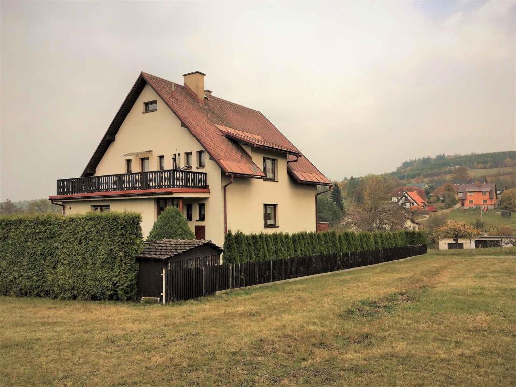 Apartment in Martinice v Krkonosich 2422 — photo 1