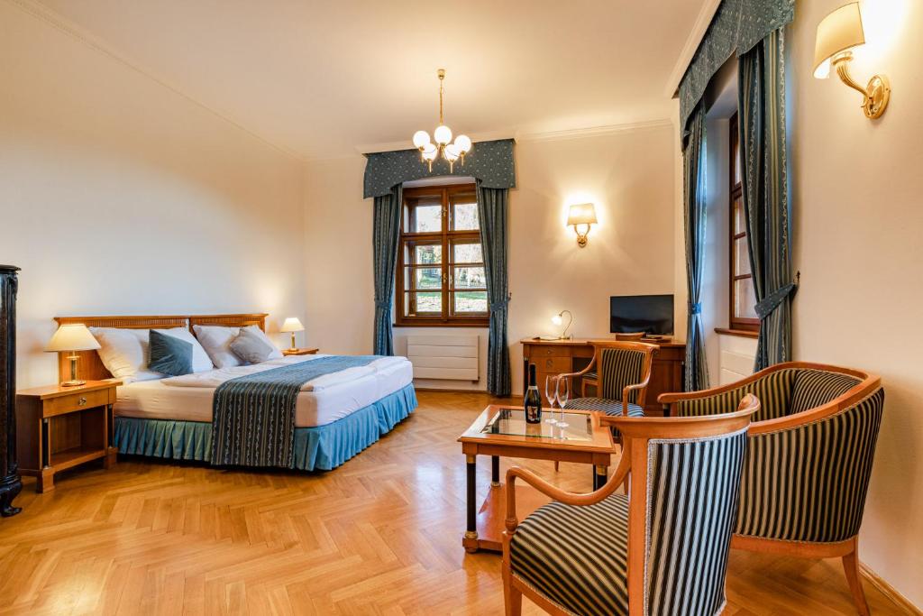 Wellness Hotel Zámeček photo 2