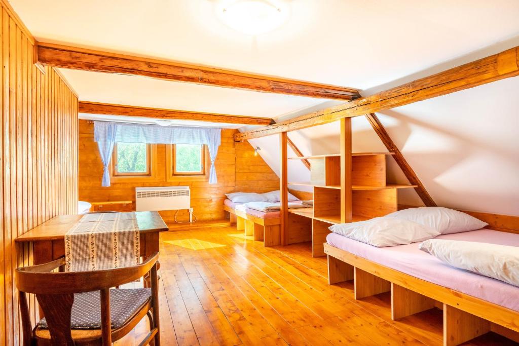 Roubenka Muštelka photo 2