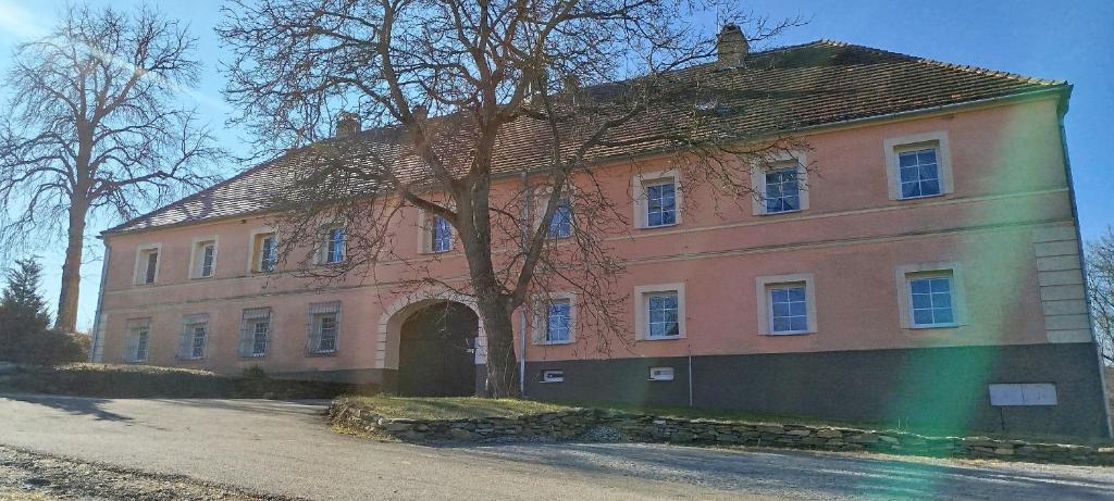 Statek Kloubek photo 3