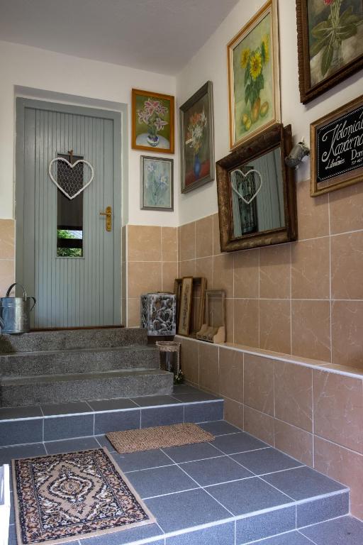 Chaloupka pod skalou — photo 1