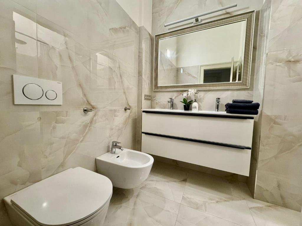 Royal Crown Apartment photo 3
