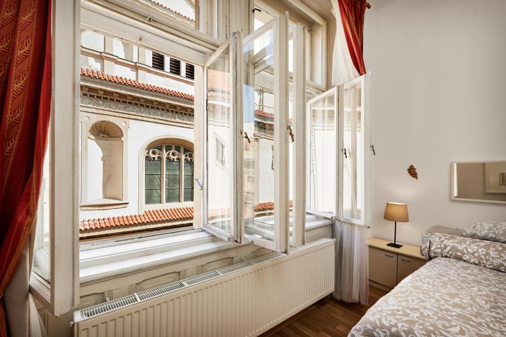 Old Town and Parking Assistance photo 2