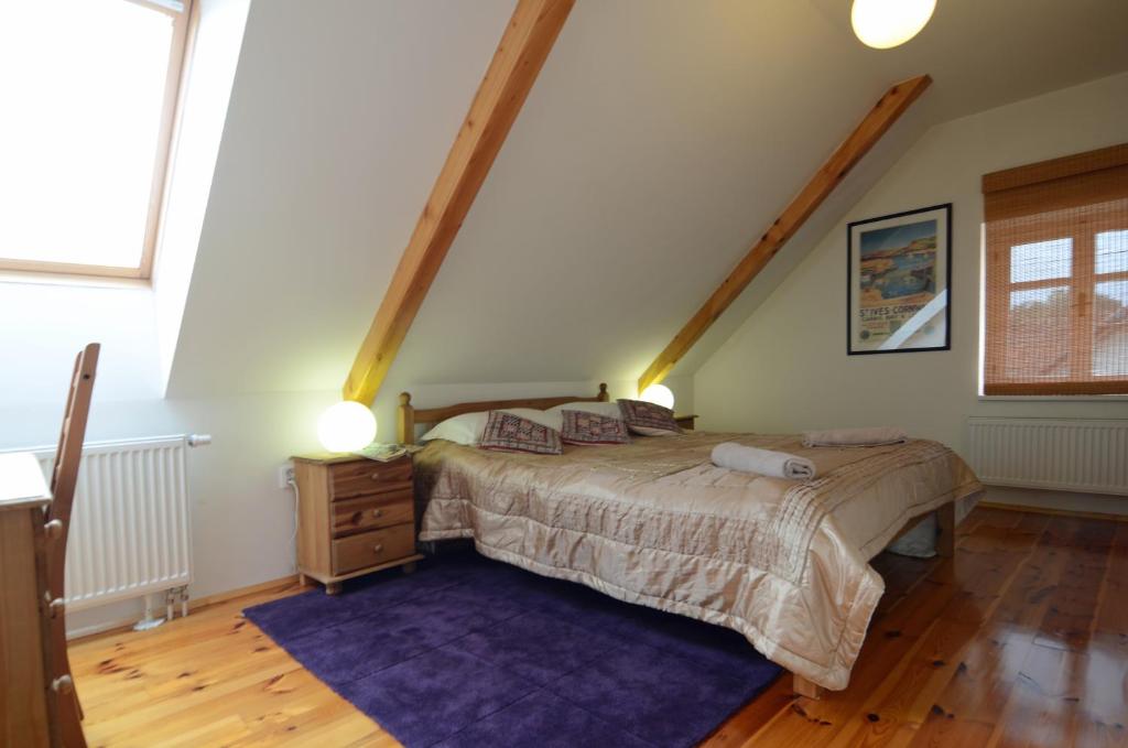 Station House Loft Apartment photo 2