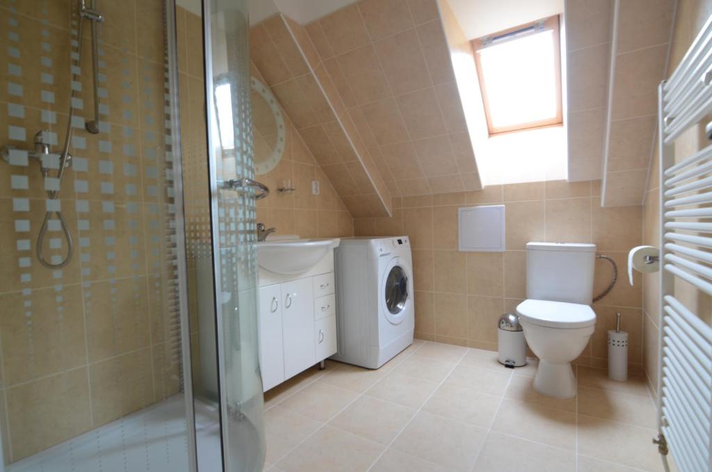 Station House Loft Apartment photo 3