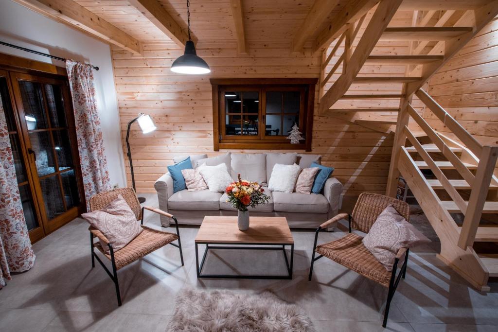 Rodinná roubenka U Tří skřítků photo 3