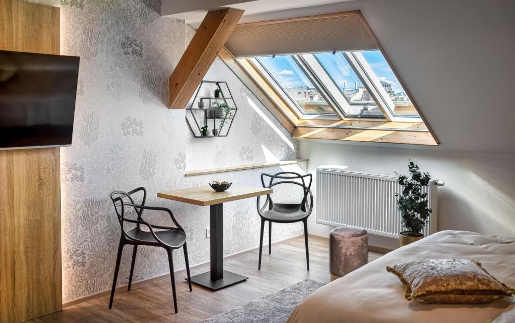 Theatre 9 Apartments by Adrez photo 3