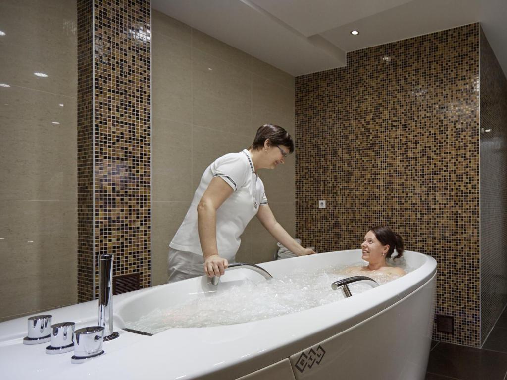 Spa Hotel Iris photo 3