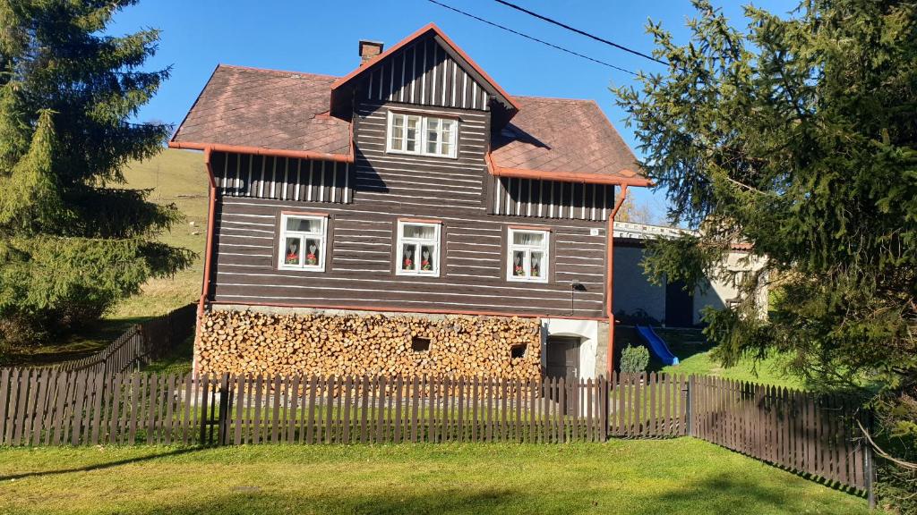 Chalupa na Jelení — photo 1