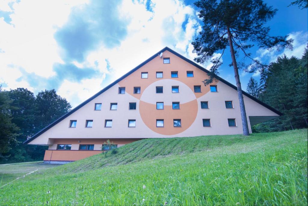 HOTEL SVRATKA — photo 1