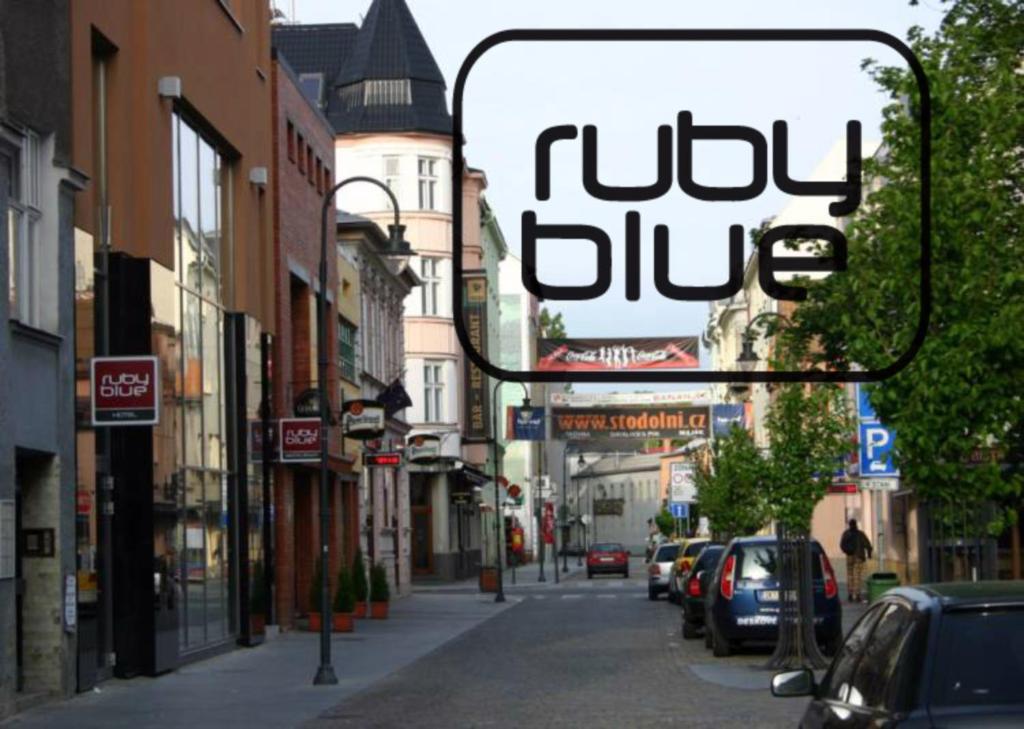 Ruby Blue — photo 1