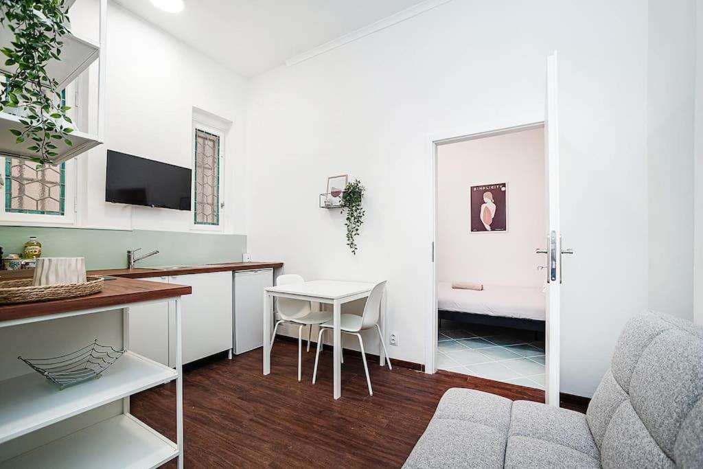 Cozy Old Town Stay - 1-bedroom apartment — photo 1