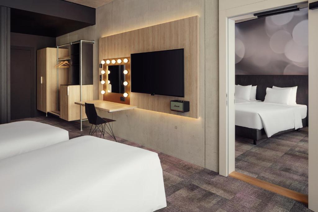 STAGES HOTEL Prague photo 3