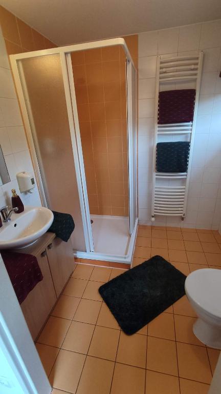 Rodinný Apartmán Adléta photo 3