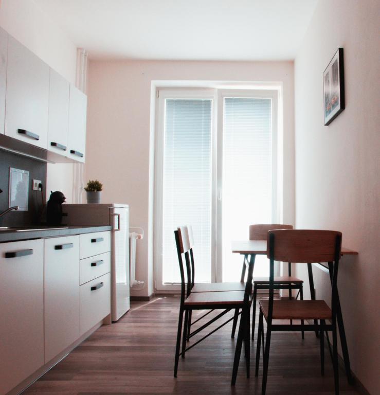 ZAROHEM 2 bedrooms APARTMENT in center with balcony — photo 1