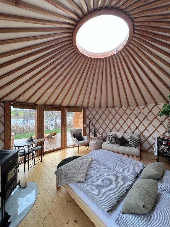 Yary Yurt photo 2