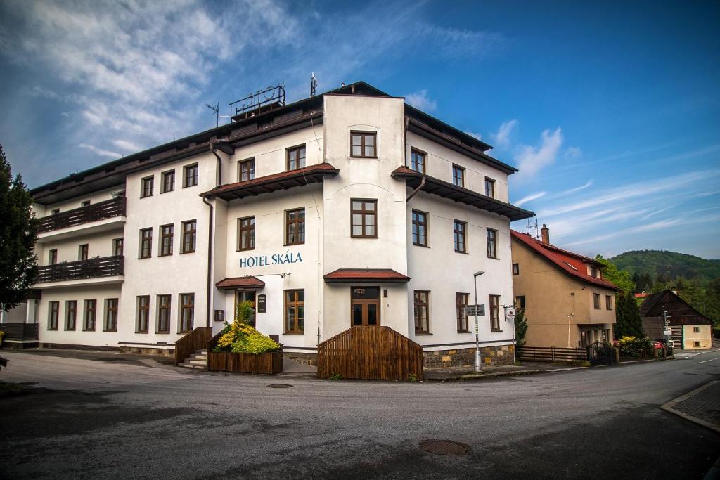 Hotel Skála — photo 1