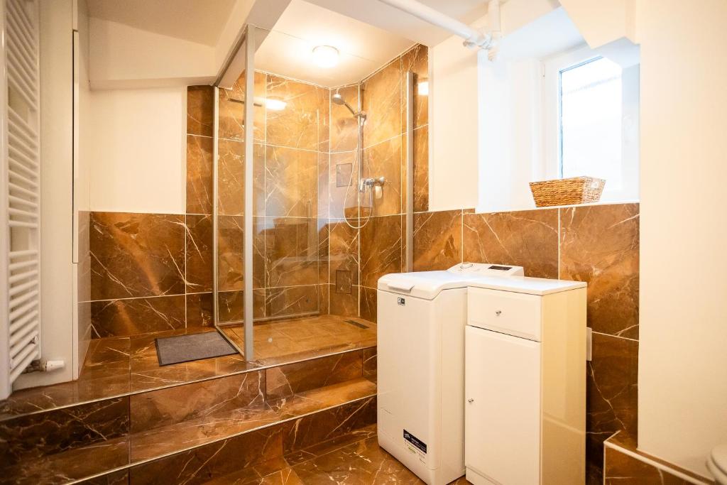 Spacious Apartment 20 Min from National Theatre photo 3