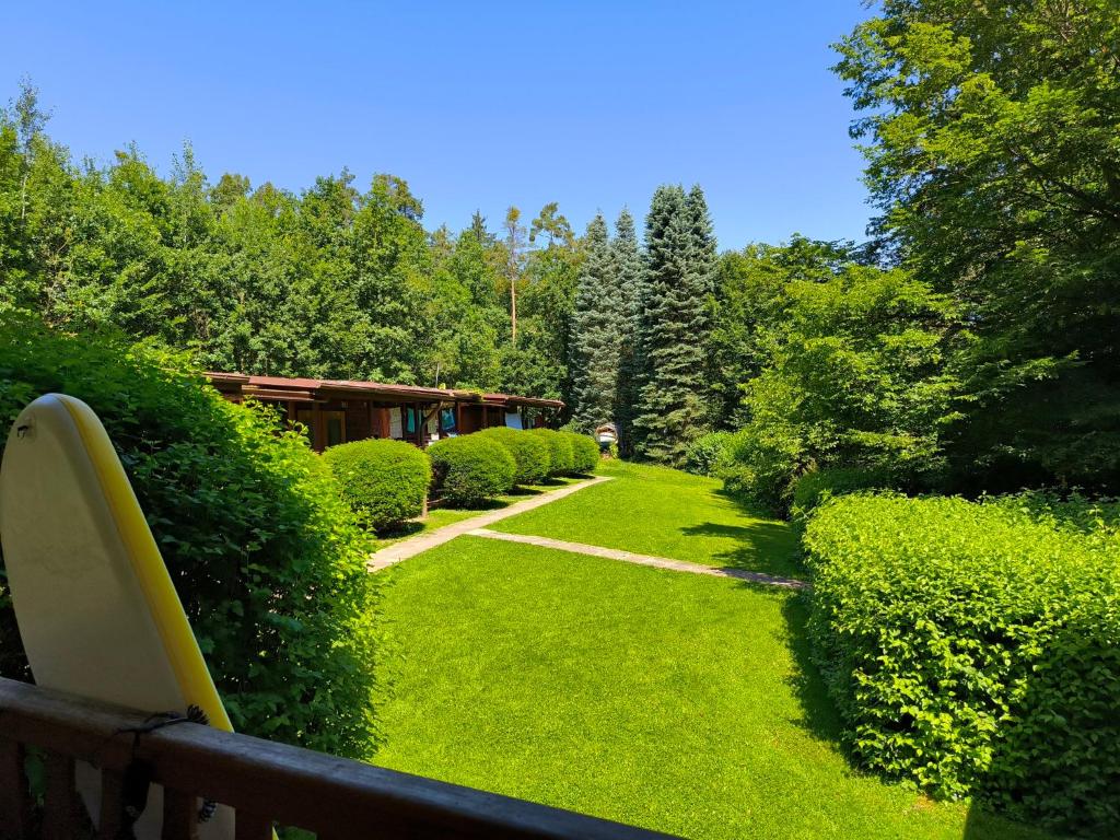 ZÁTOKA Živohošť - Chaty — photo 1