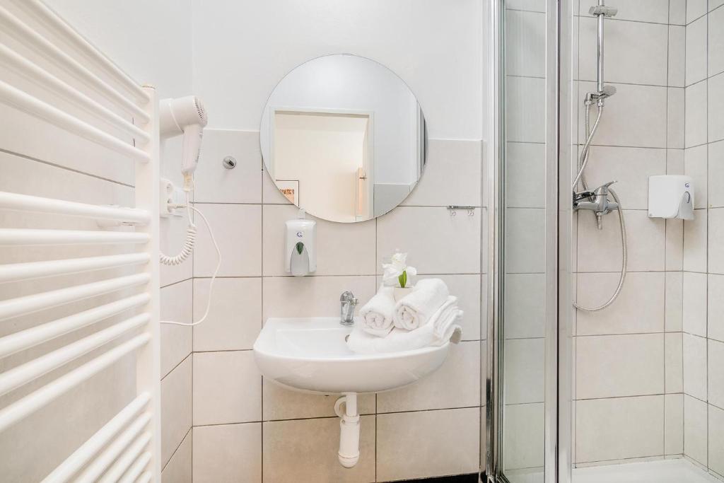 Romantic Apts Prague by Michal&Friends photo 3