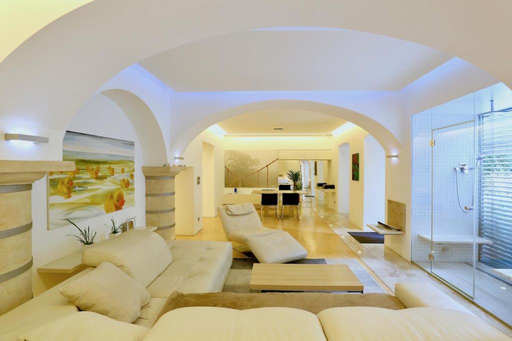 Residence Caesar by Homester photo 3