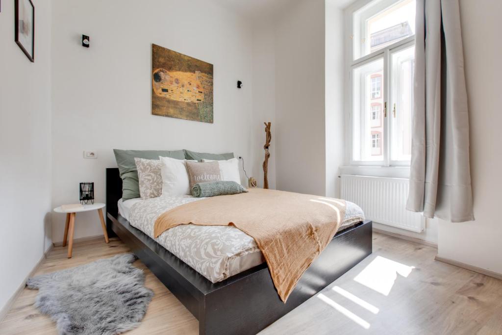 Romantic apartment by the park - uaka7 — photo 1
