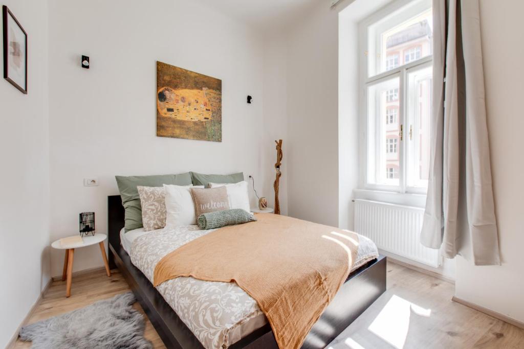 Romantic apartment by the park - uaka7 photo 2