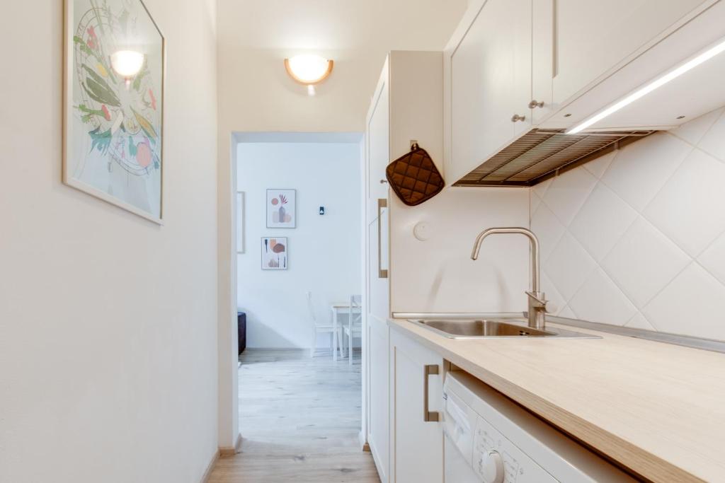 Romantic apartment by the park - uaka7 photo 3